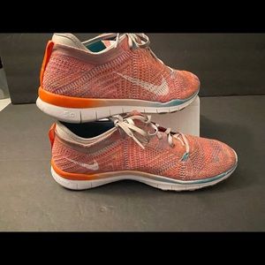 Nike Free Tr Flynit Women’s Size 8